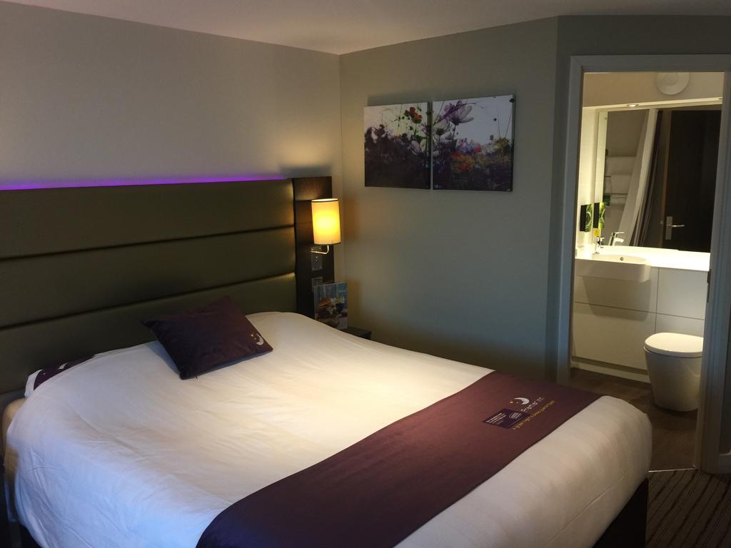 Premier Inn London Wimbledon South Zimmer foto